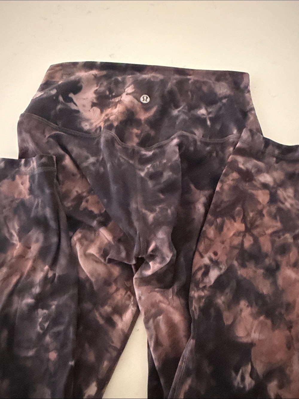 lululemon athletica Tie-Dye High-Rise Leggings in Brown and Black